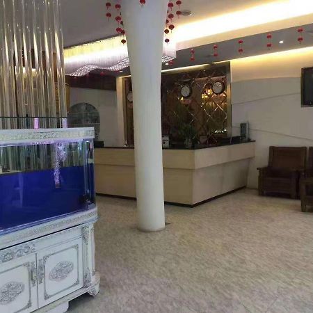 Vienna Hotel Phnom Penh Eksteriør billede