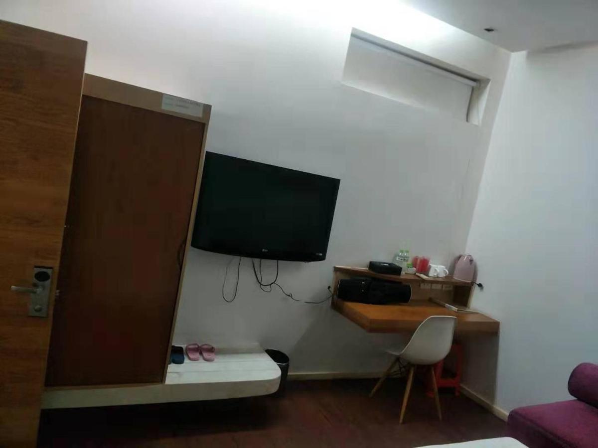 Vienna Hotel Phnom Penh Eksteriør billede
